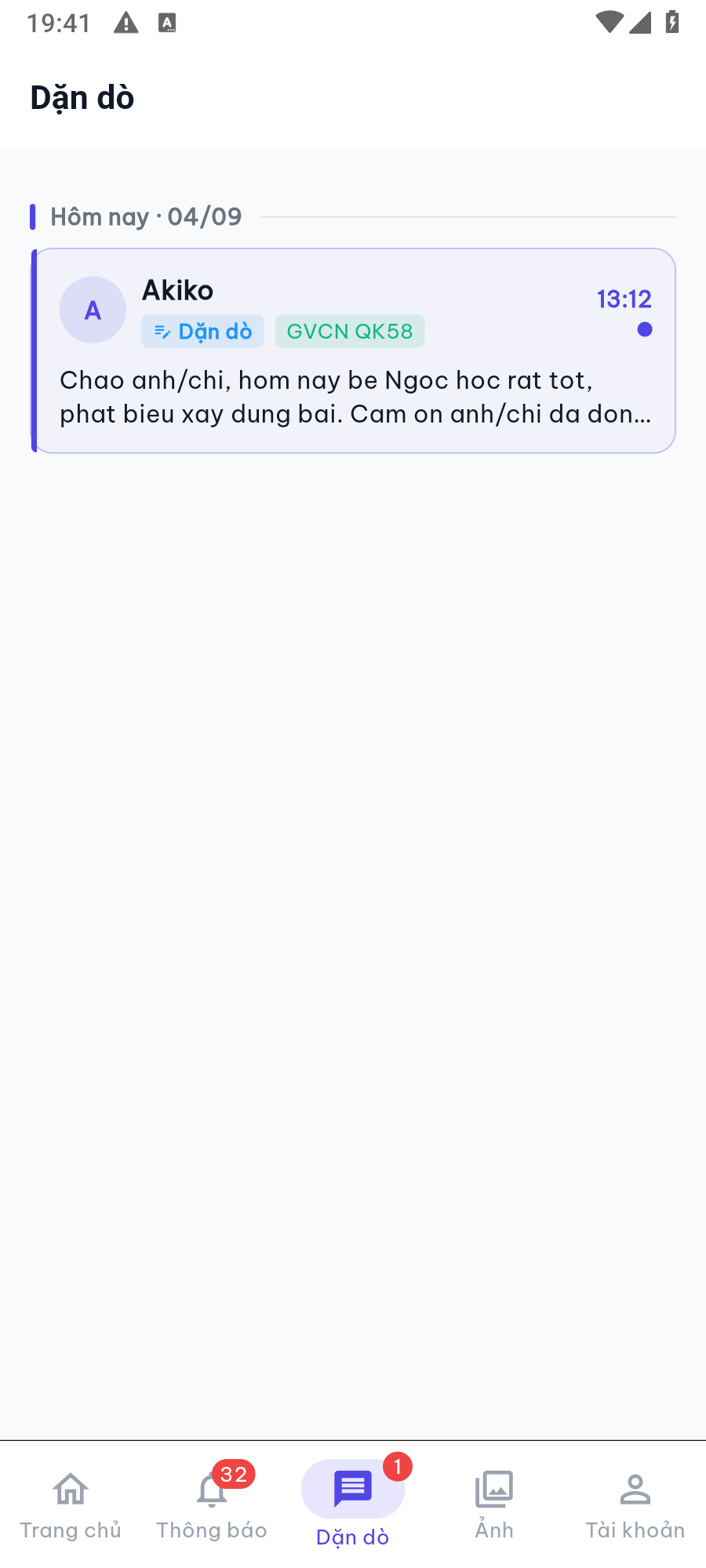 Phụ huynh xem thông báo trong app